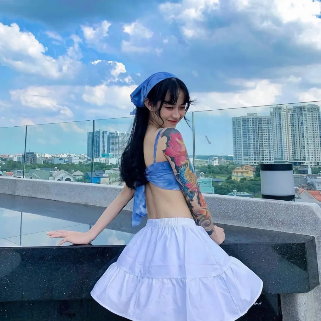凤凰台上
